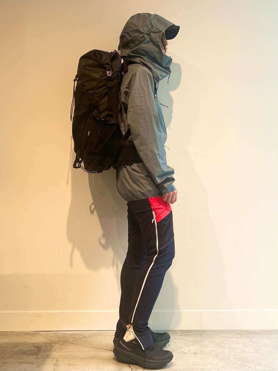 ASSOS × MAMMUT ニシハラマキ