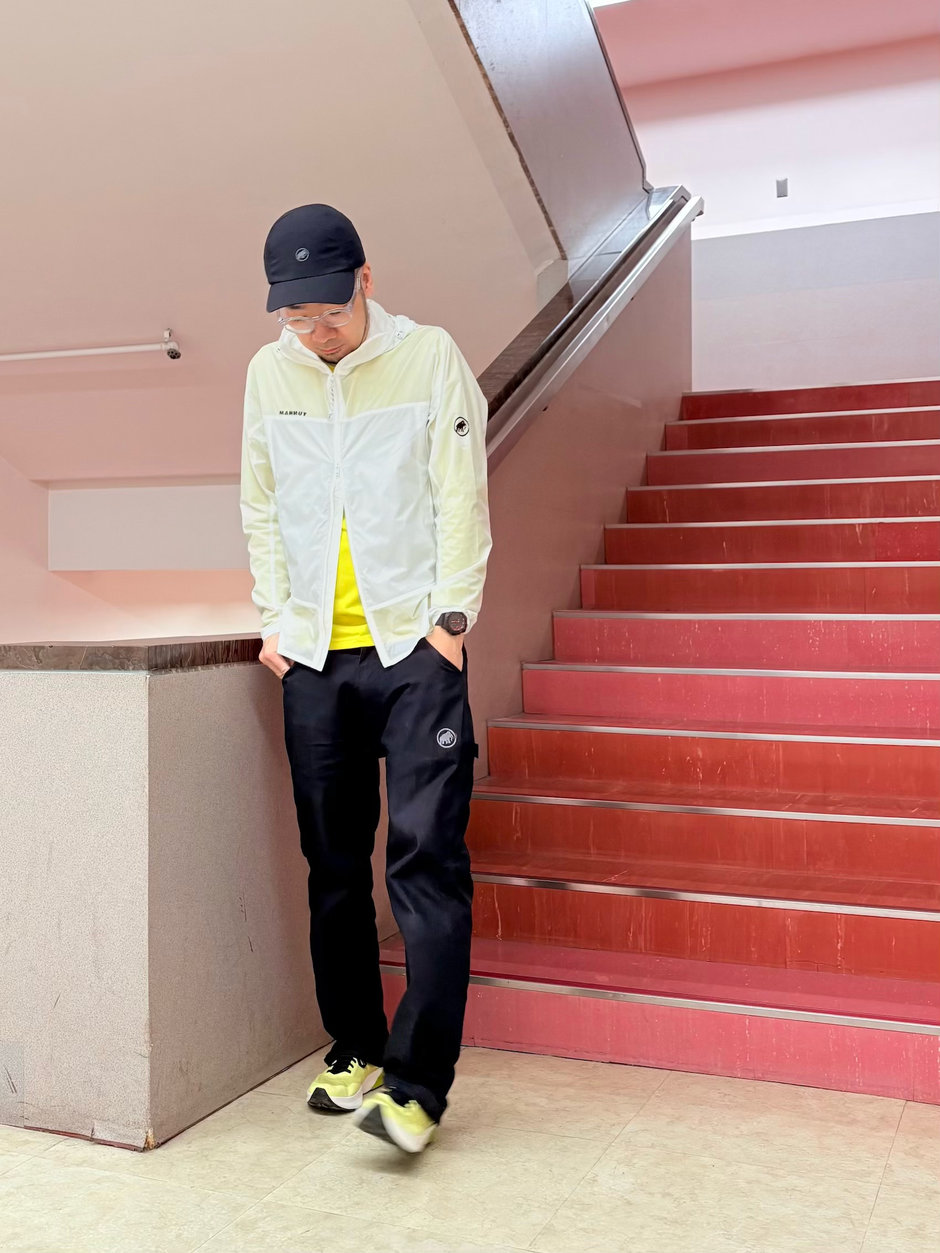 軽量シェルを主役にしたアクティブカジュアル E!KAWA