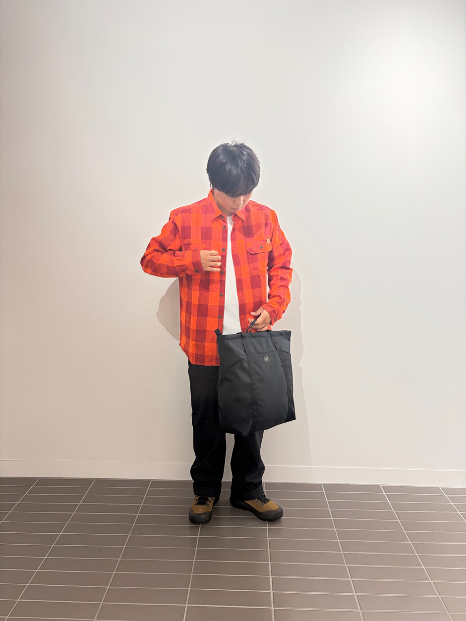 トートバッグと思いきやバックにもなる！？ KEI