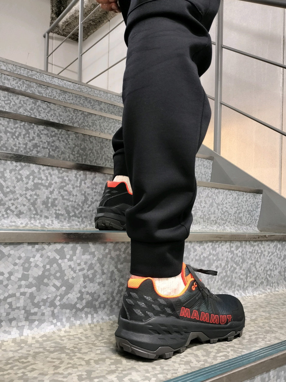 シャツ+スウェットパンツ まえちゃん