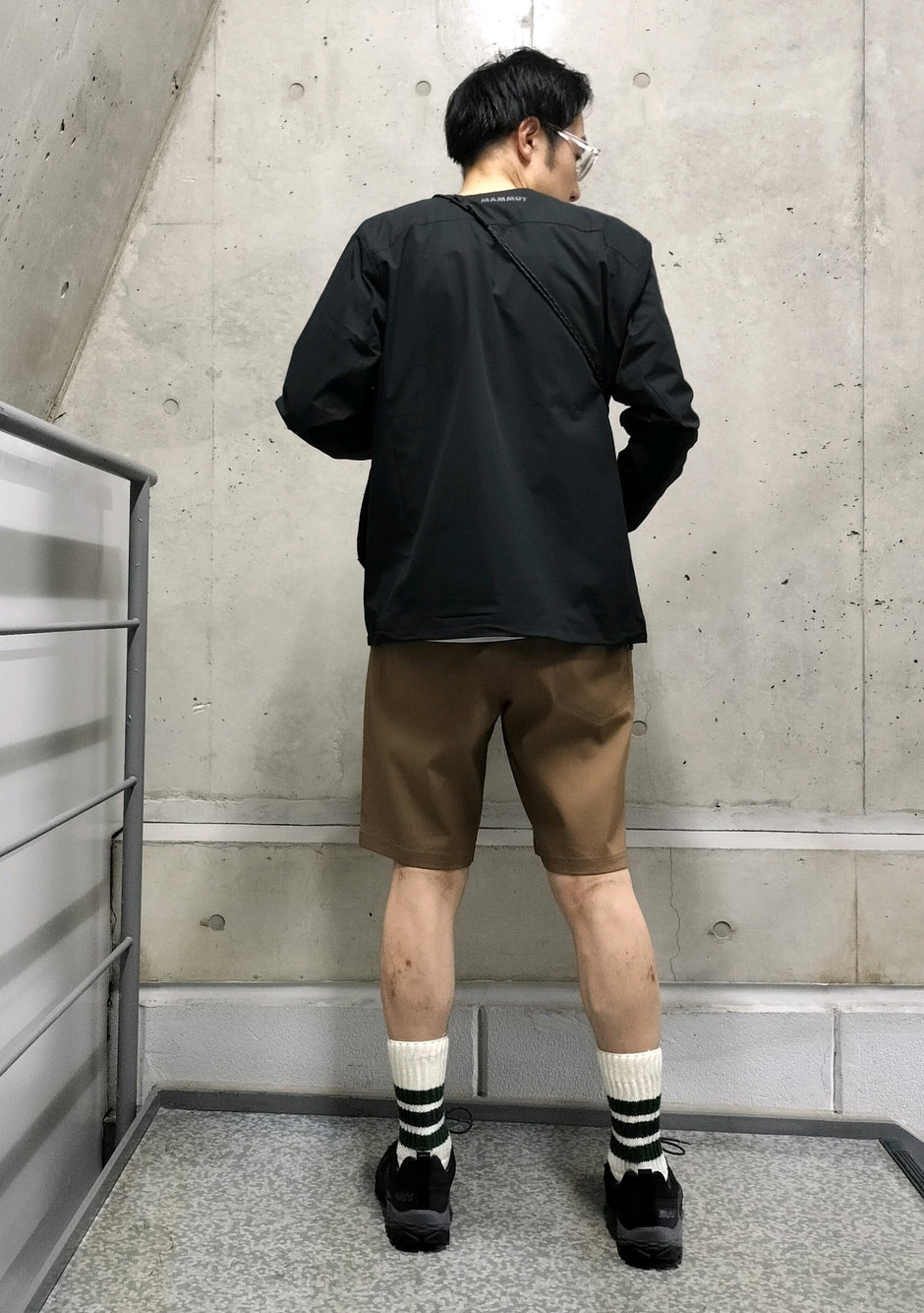 カーディガン+ショートパンツ まえちゃん