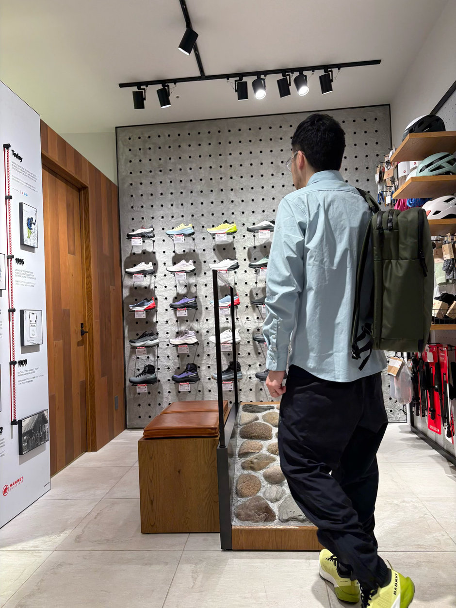 新作トレランシューズを主役にした軽快スタイル E!KAWA