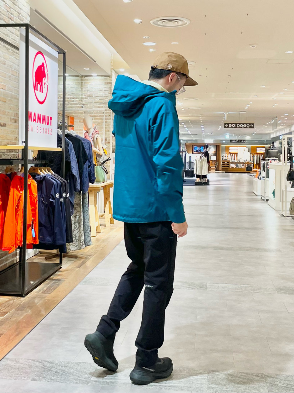 意外に合わせやすいブルー E!KAWA