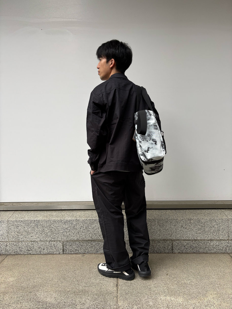 シンプルモノトーンコーデ Kawamura