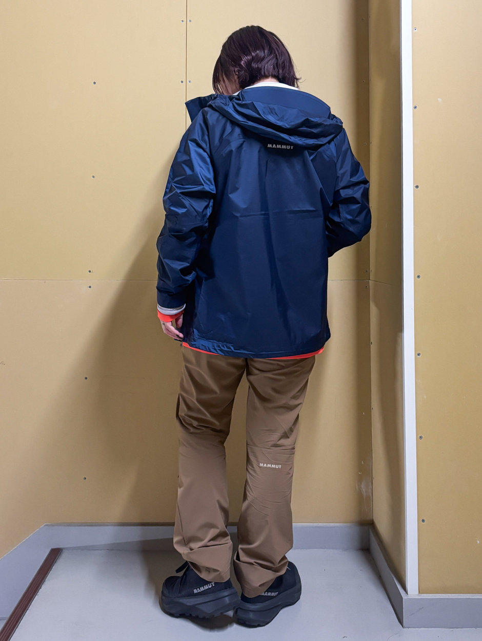 普段使いも、このままハイキングも ほの