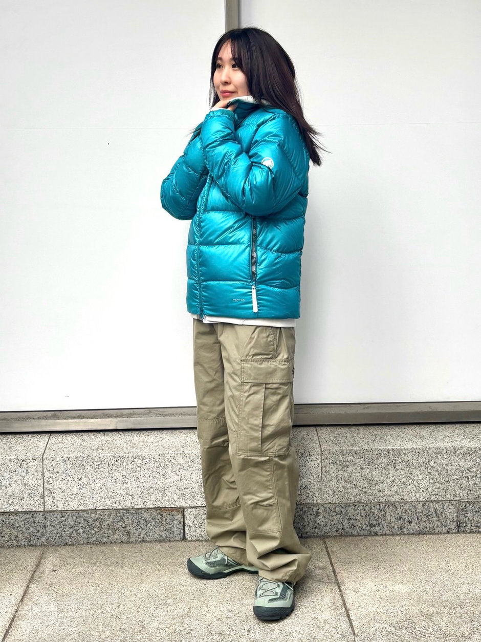  aki コーディネート画像