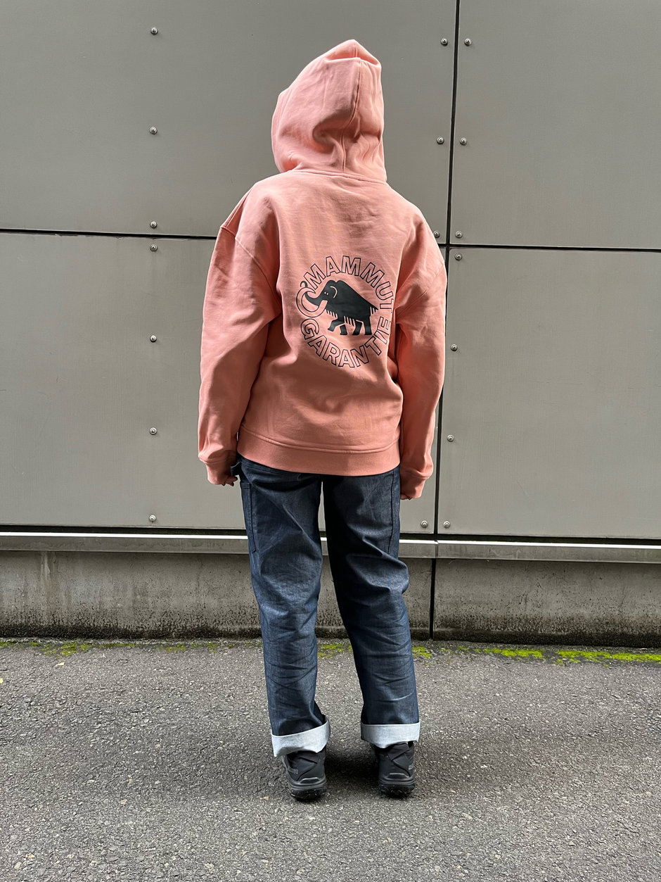 ボンバーコーデ Ito