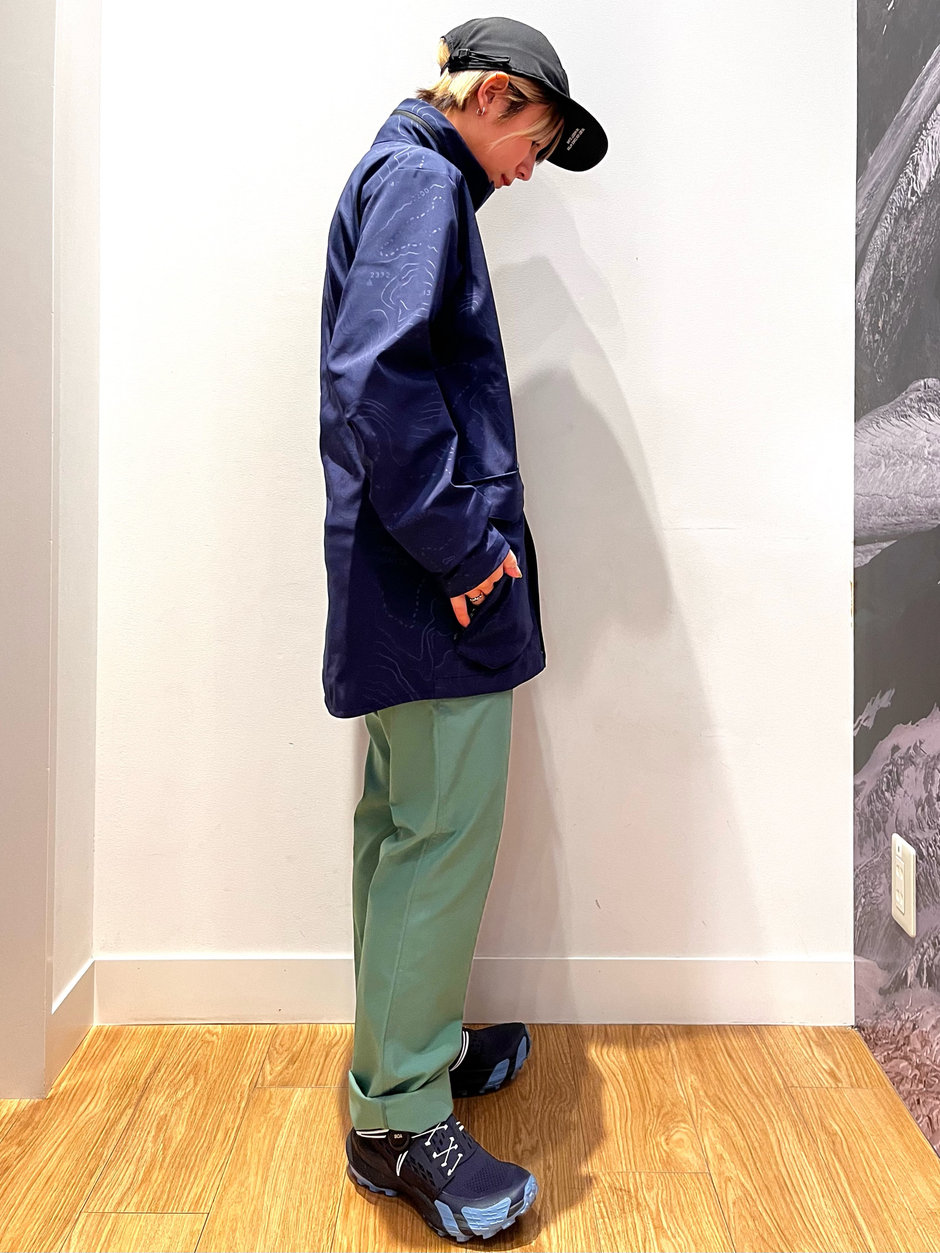 等高線柄がかっこいいソフトシェル ほの