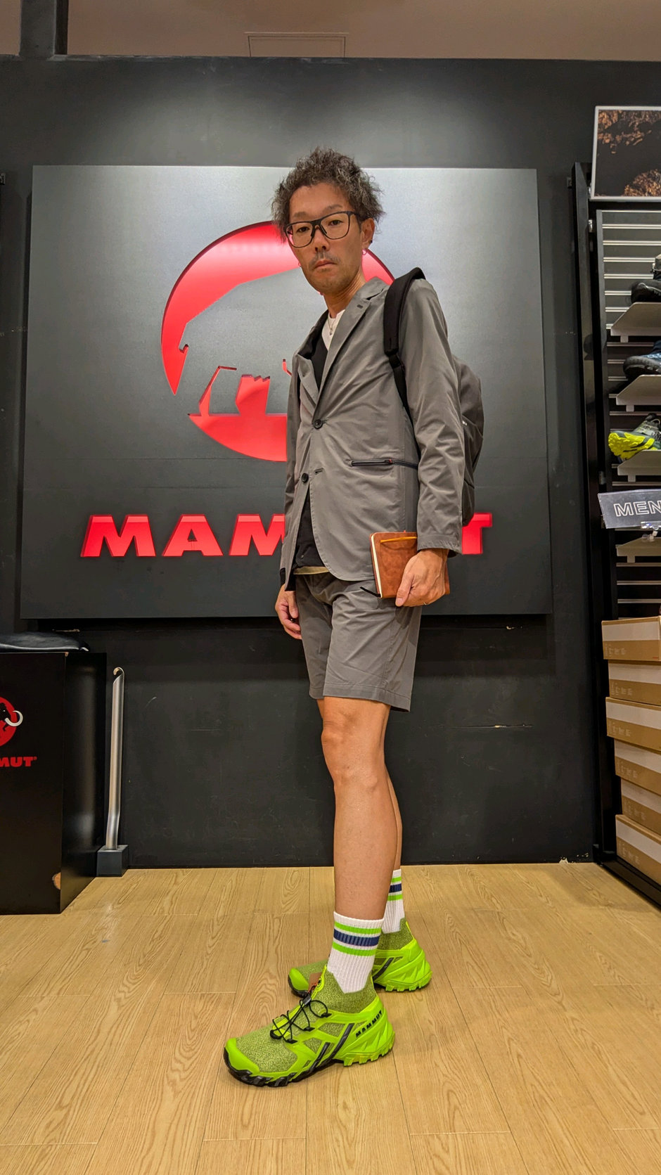 ビジネスコーデ Jin