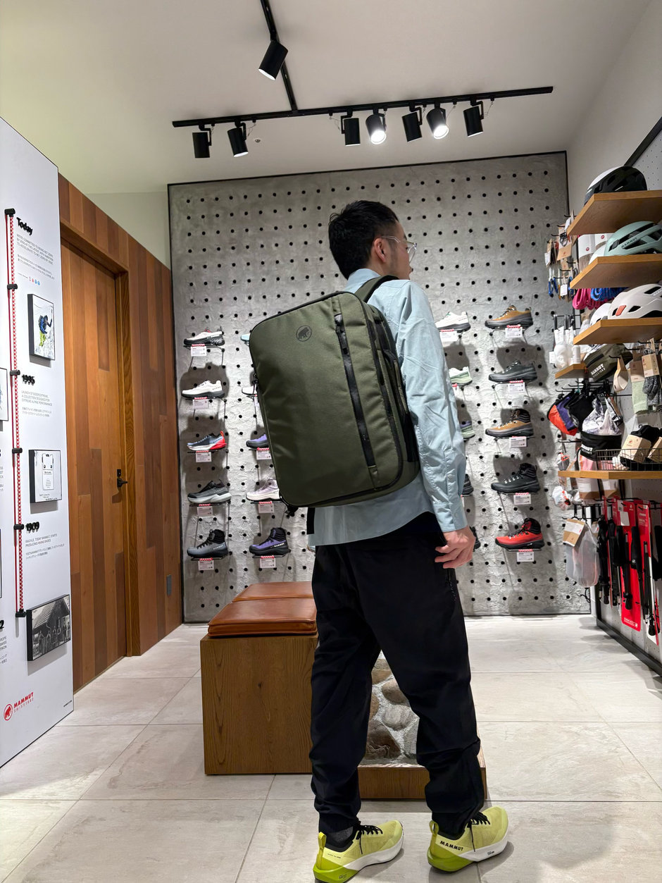 新作トレランシューズを主役にした軽快スタイル E!KAWA