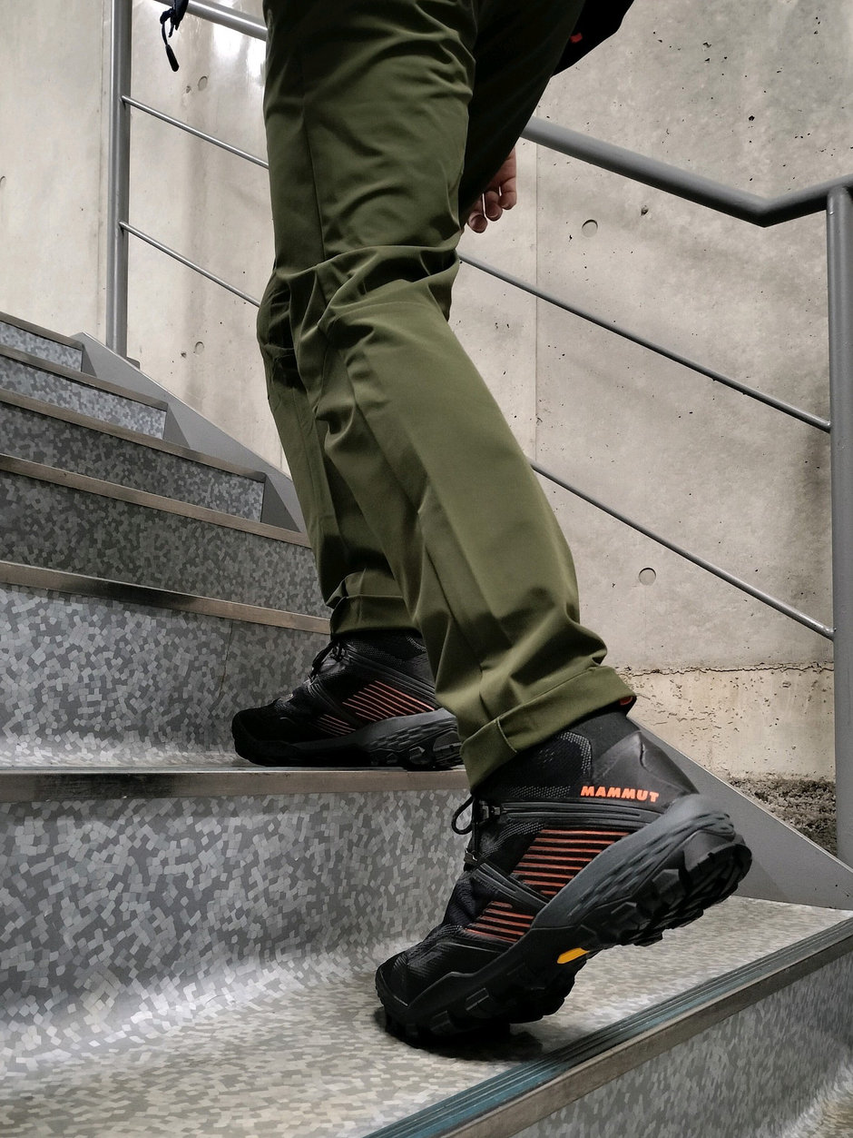 紅葉ハイキングコーデ まえちゃん