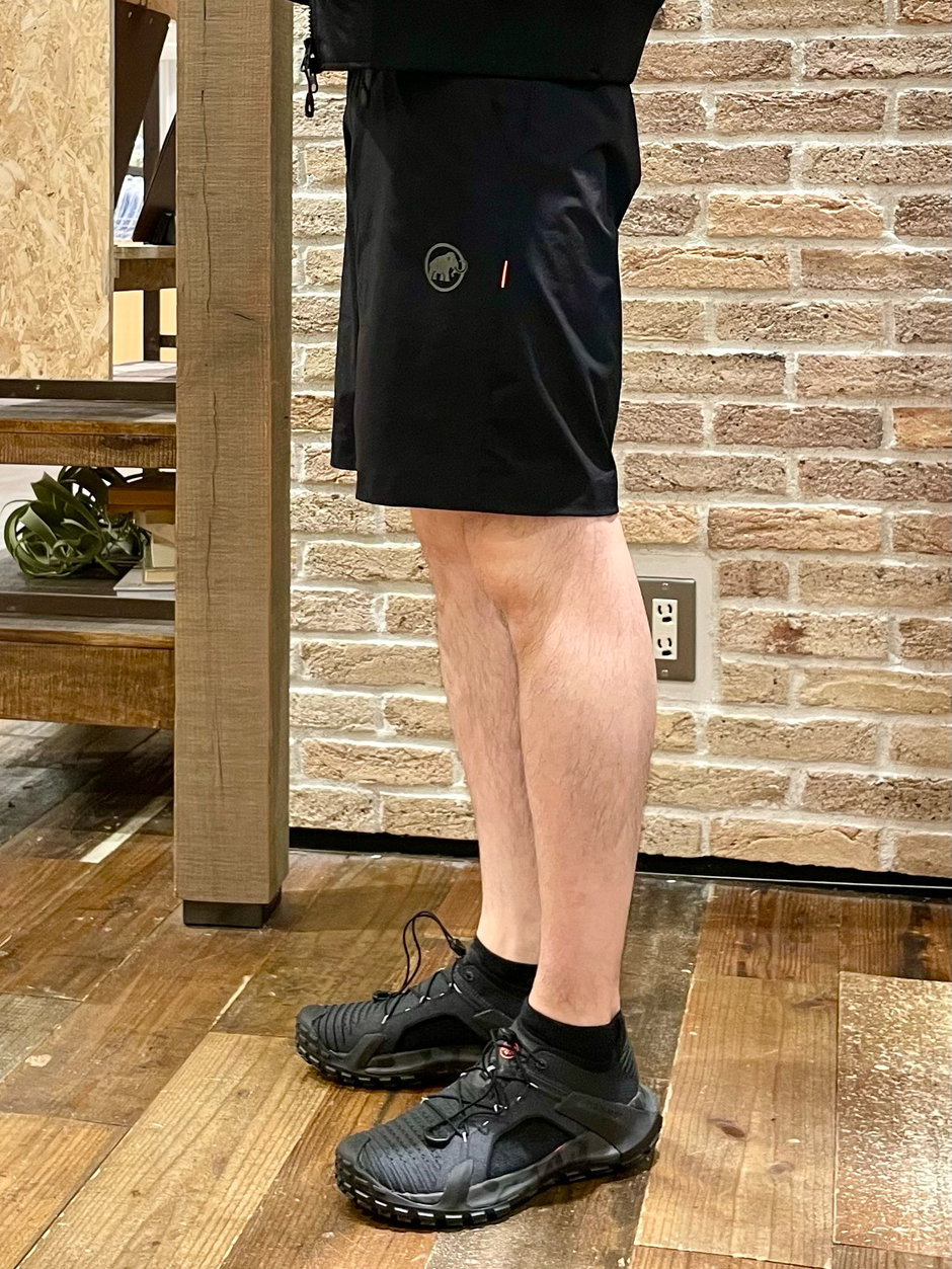 All Black コーデ E!KAWA