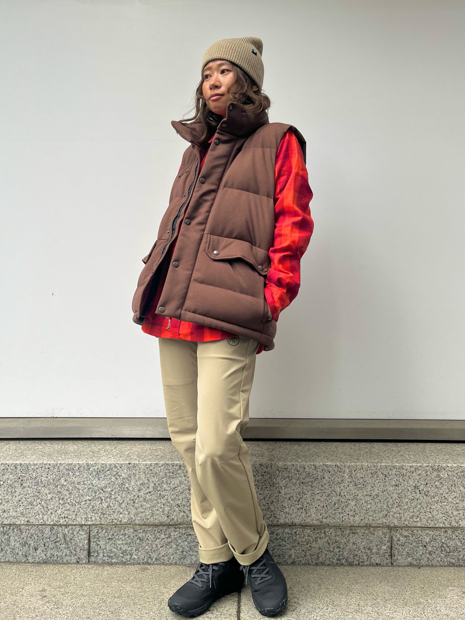 ダウンベスト持ってますか？？ asa