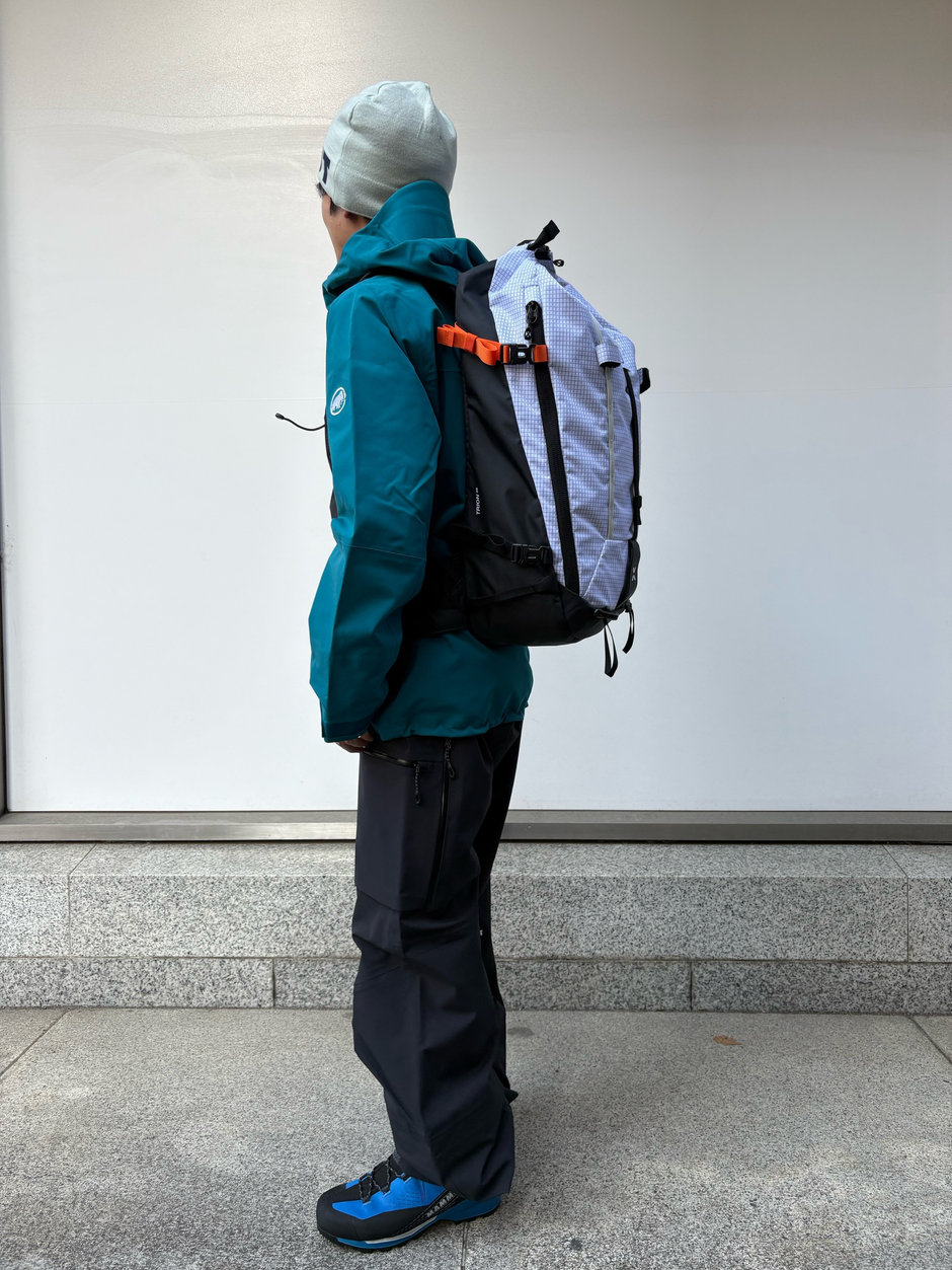 今年の雪山は今年の新色で！ Kawamura