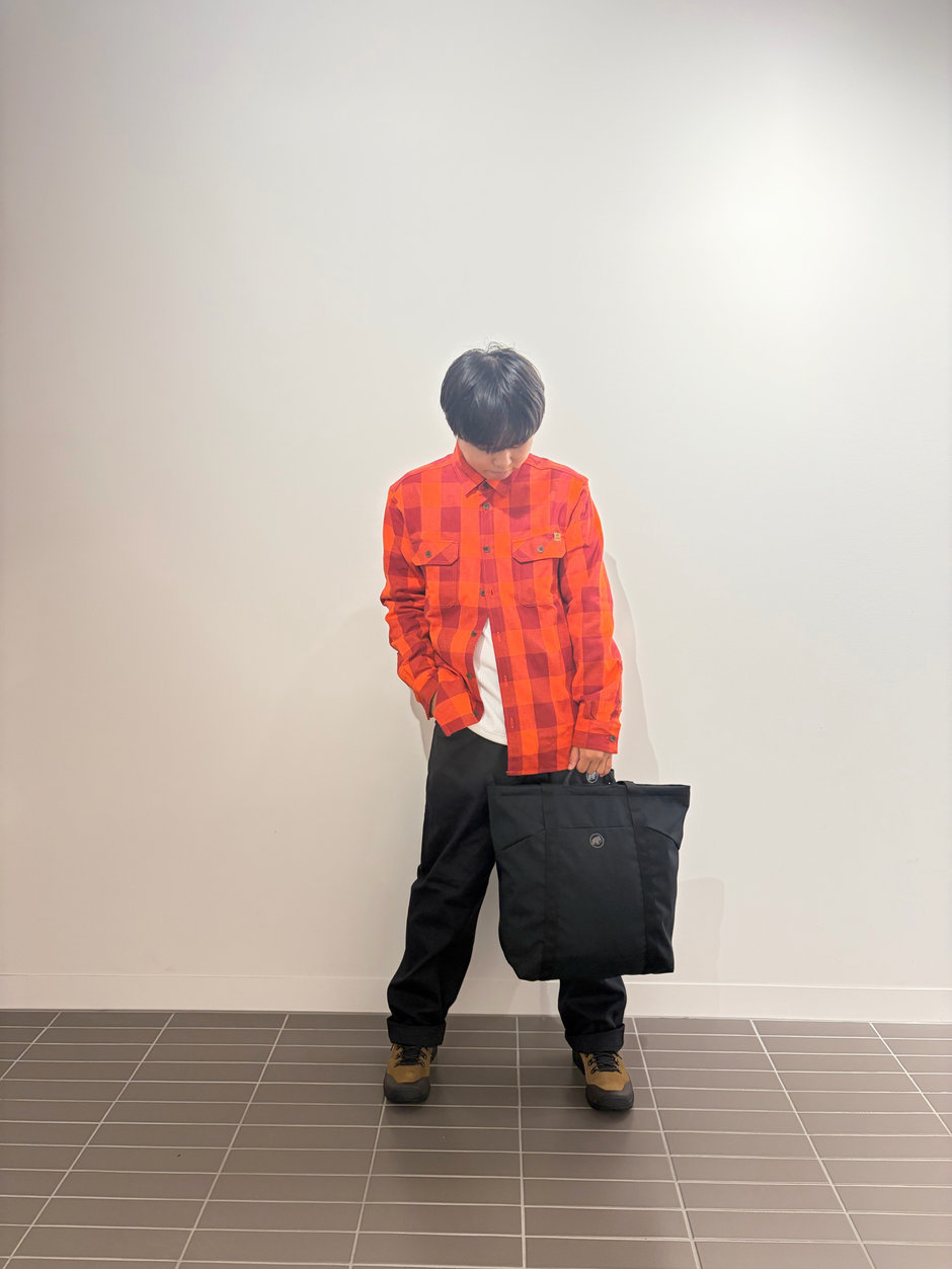 トートバッグと思いきやバックにもなる！？ KEI
