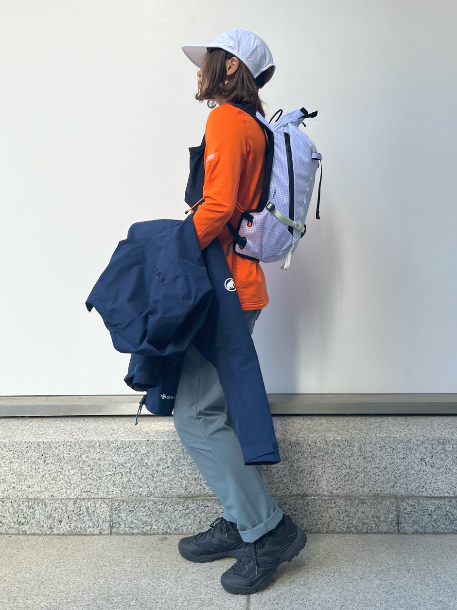 雪が溶けてきた低山にそろそろ行こうかな、という日のコーディネート asa