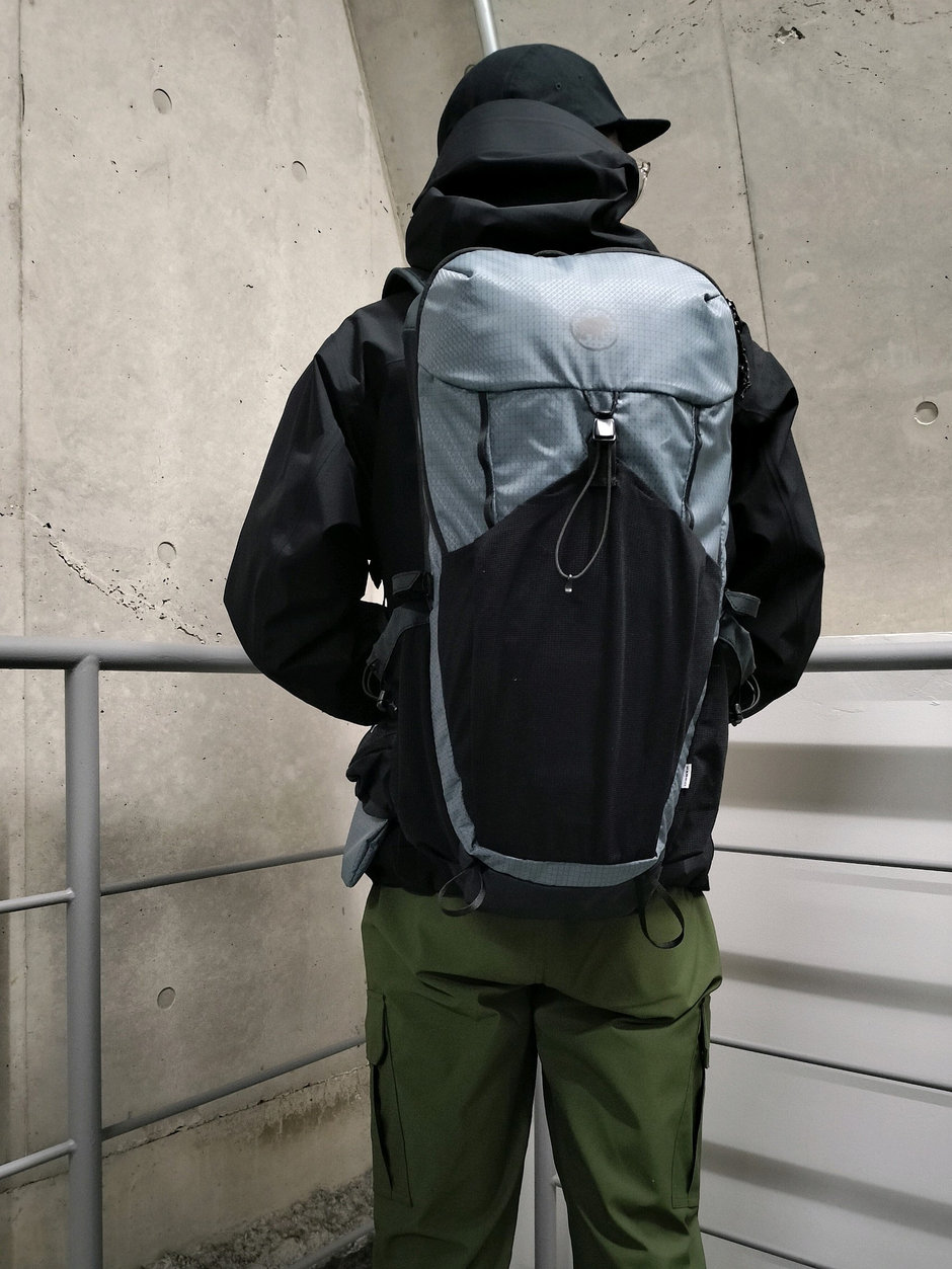 本格的ハードシェルをタウンで着るなら…③ まえちゃん