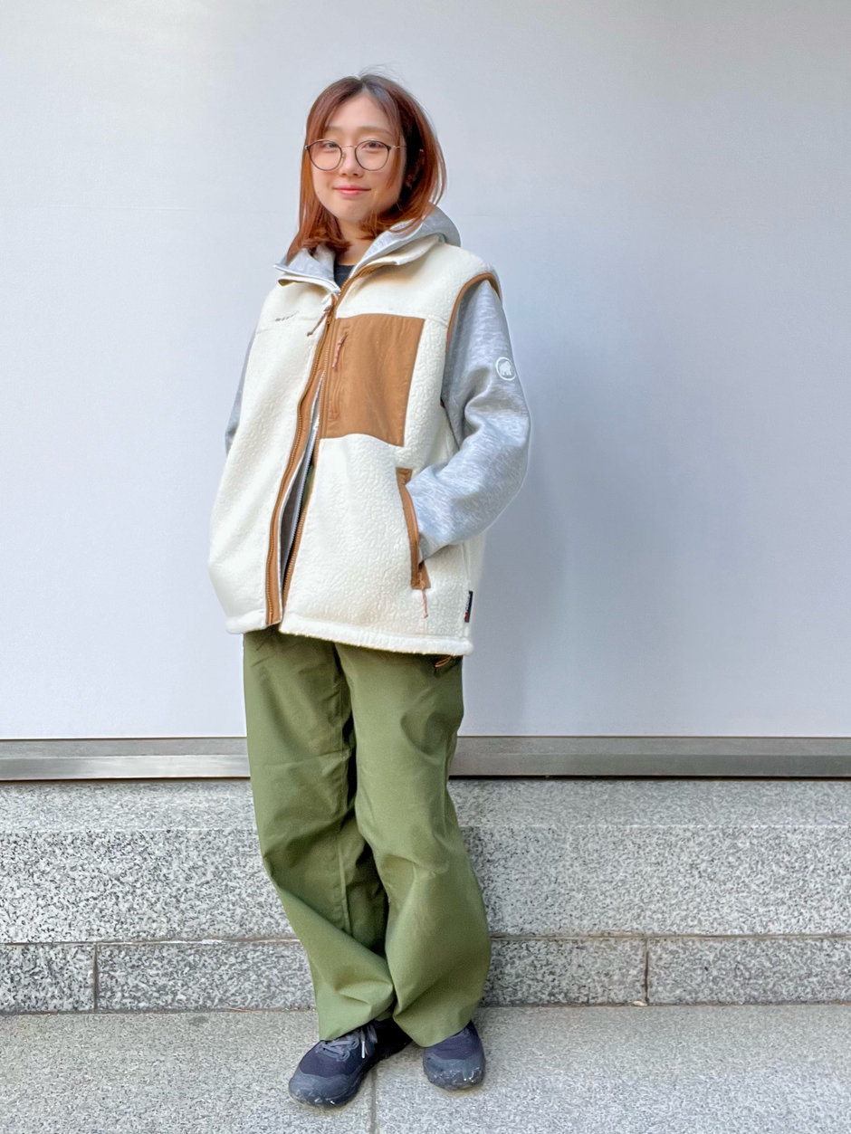 主役はベスト！ Ito