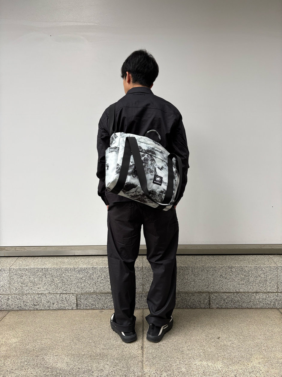 シンプルモノトーンコーデ Kawamura