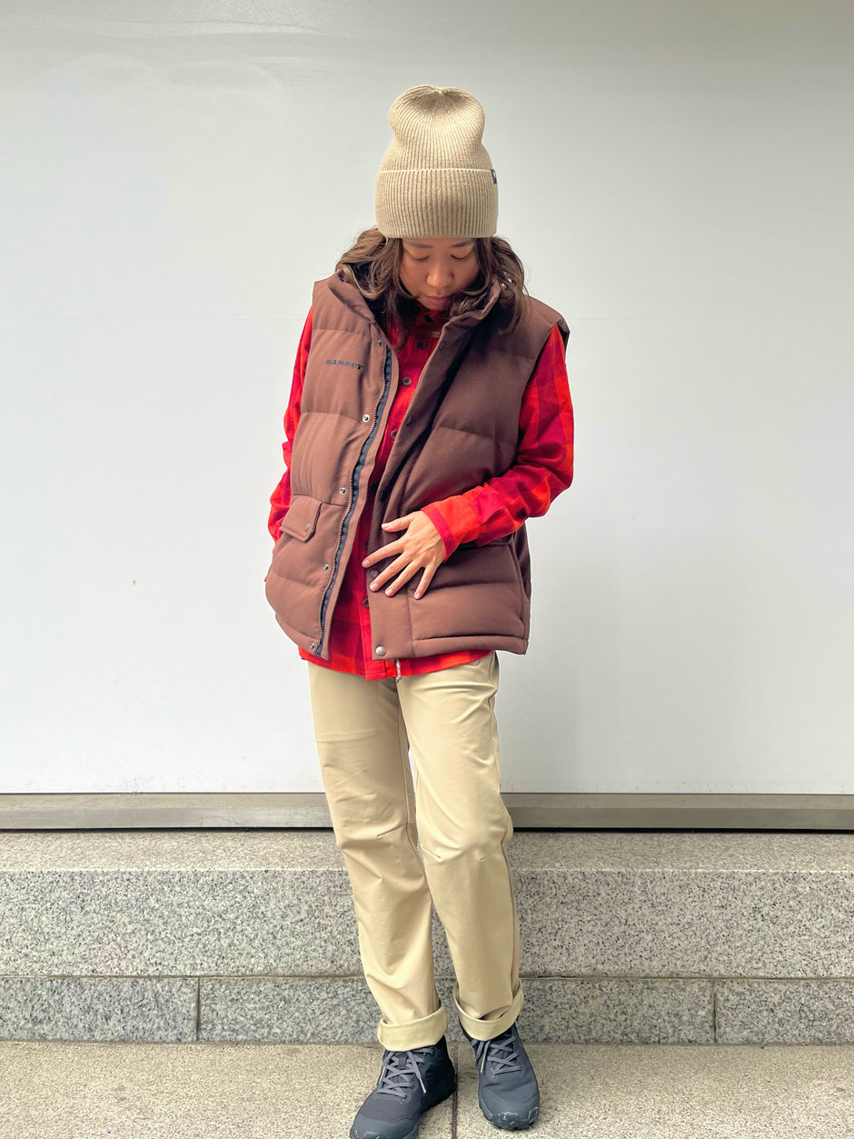 ダウンベスト持ってますか？？ asa