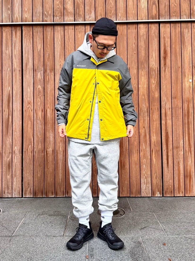 リラックススポーツコーデ moga