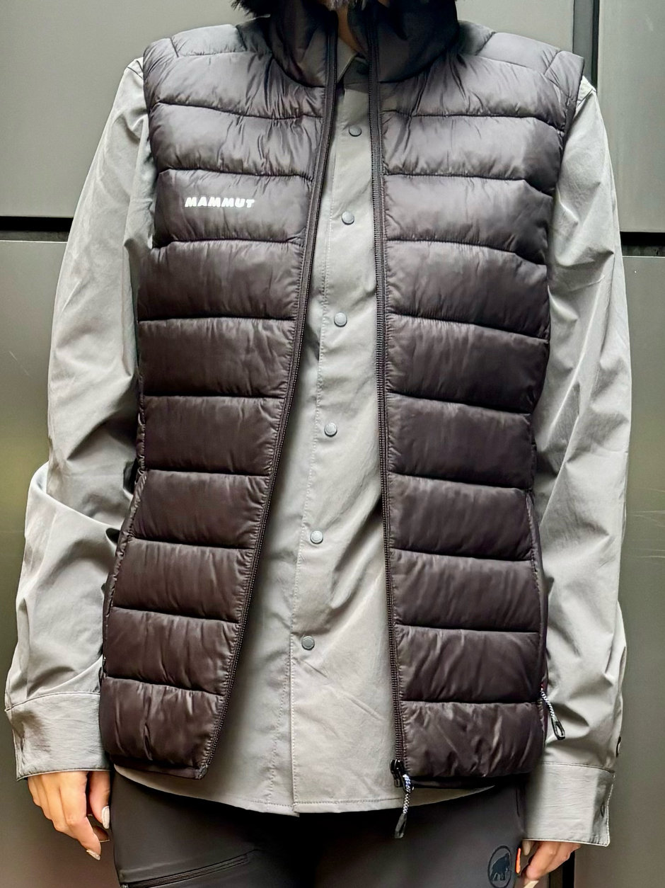 LOOPINSULATIONベストコーデ aki