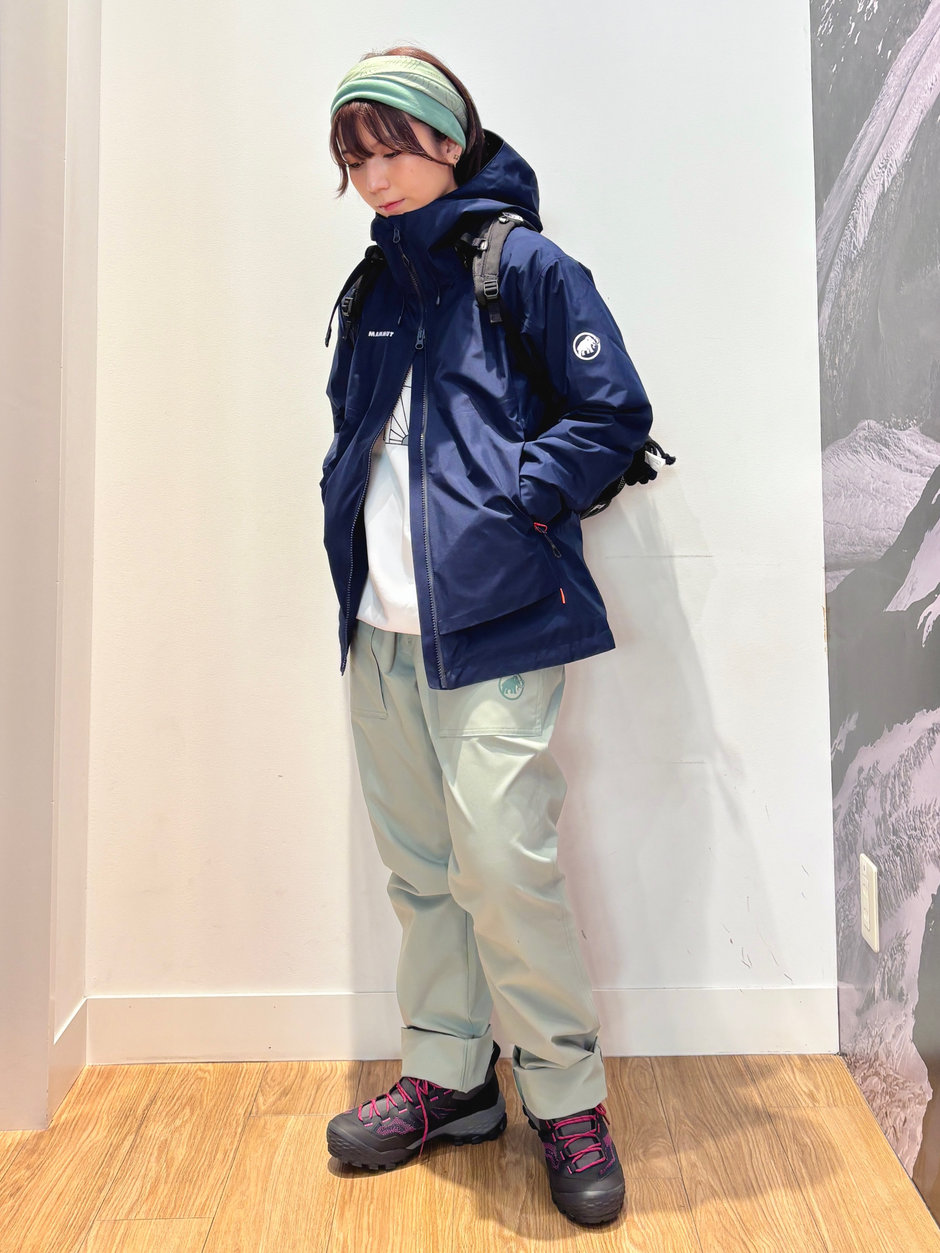 ちょっと軽くハイキングへ ほの