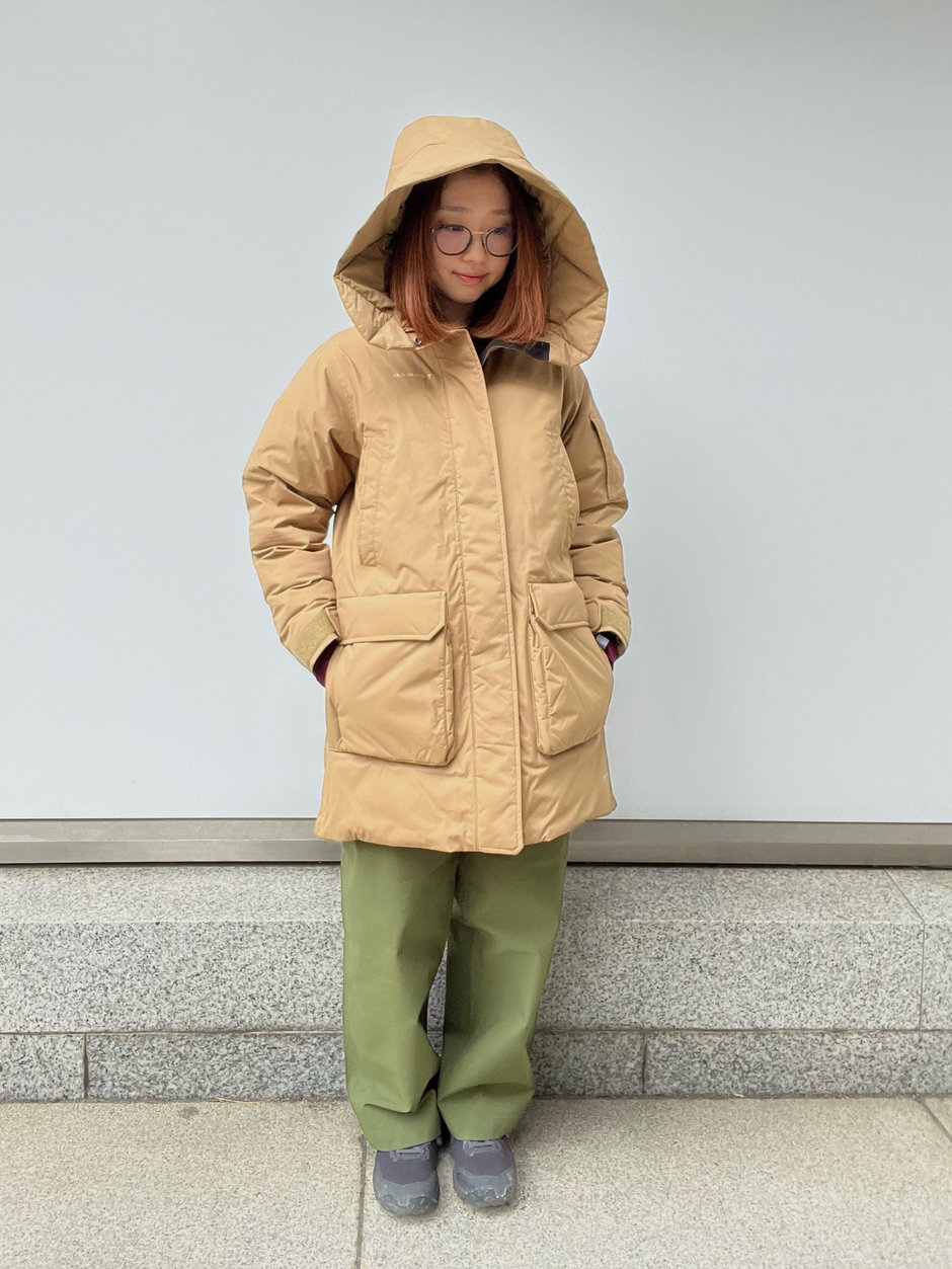 軽量極暖ダウン Ito