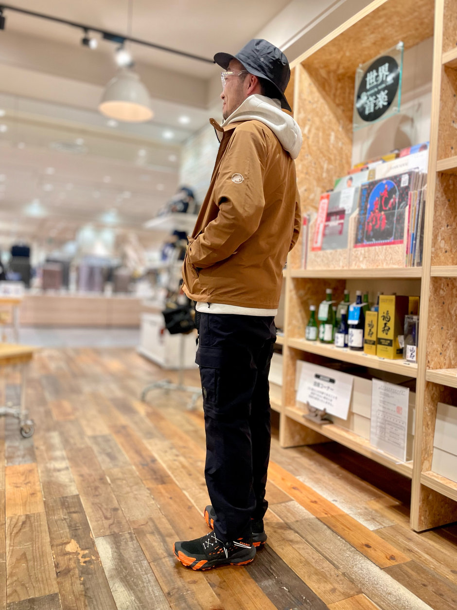 アウトドア感を出しつつ E!KAWA