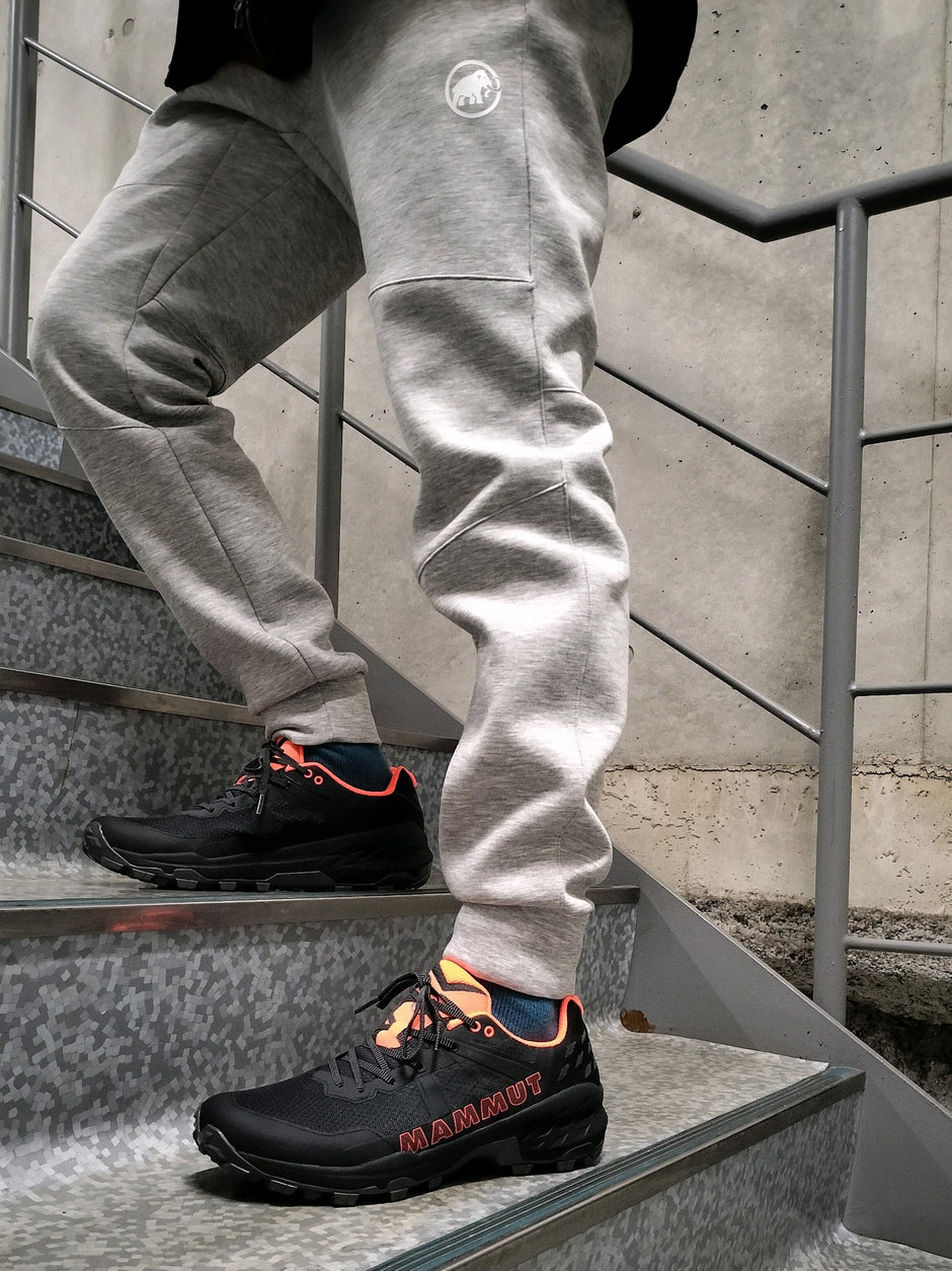 ダウン+スウェットパンツ まえちゃん