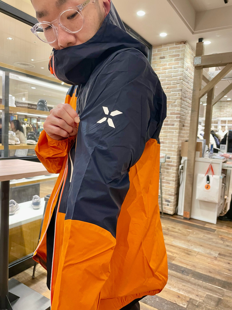 MAMMUT 最高峰シリーズジャケット E!KAWA