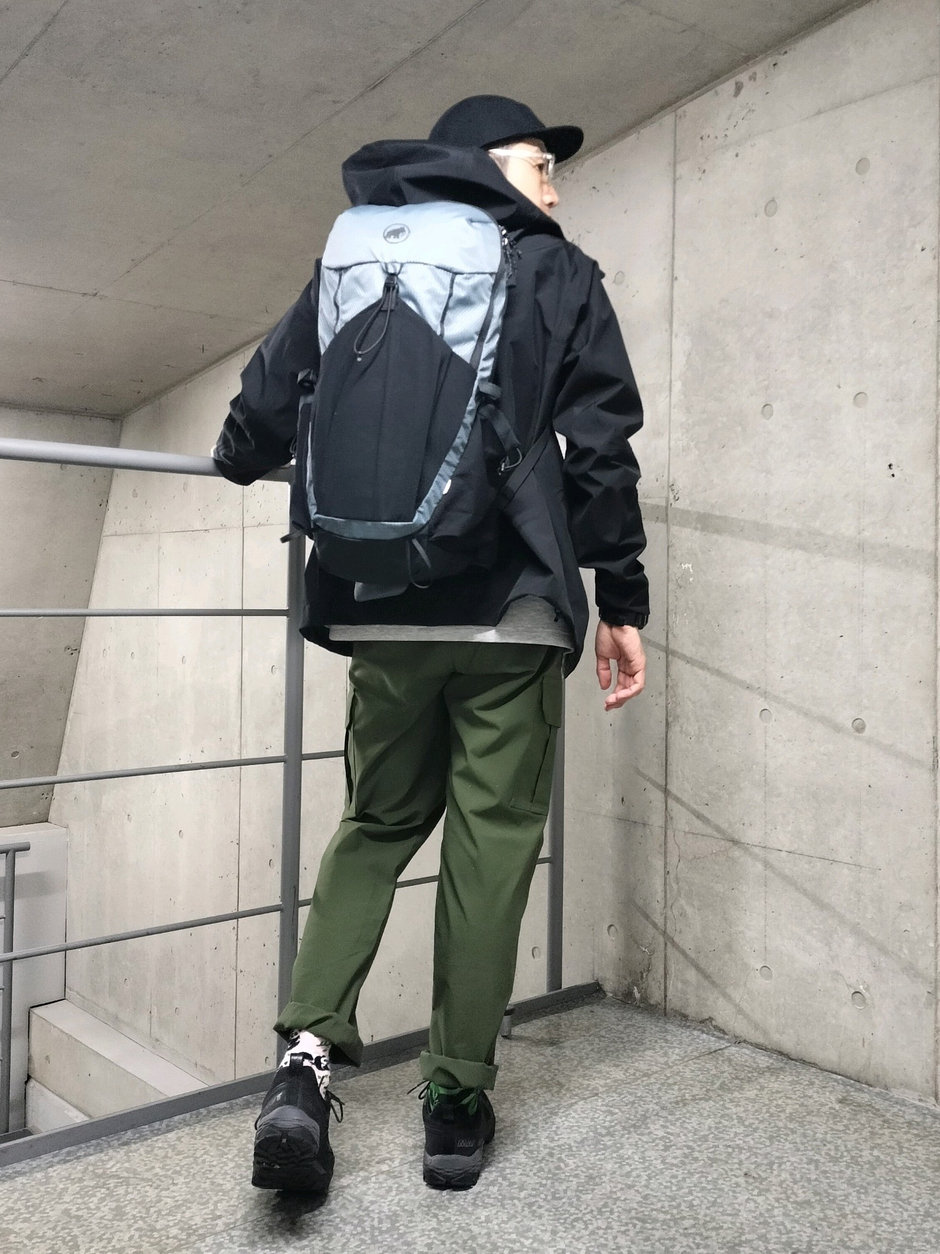 本格的ハードシェルをタウンで着るなら…③ まえちゃん