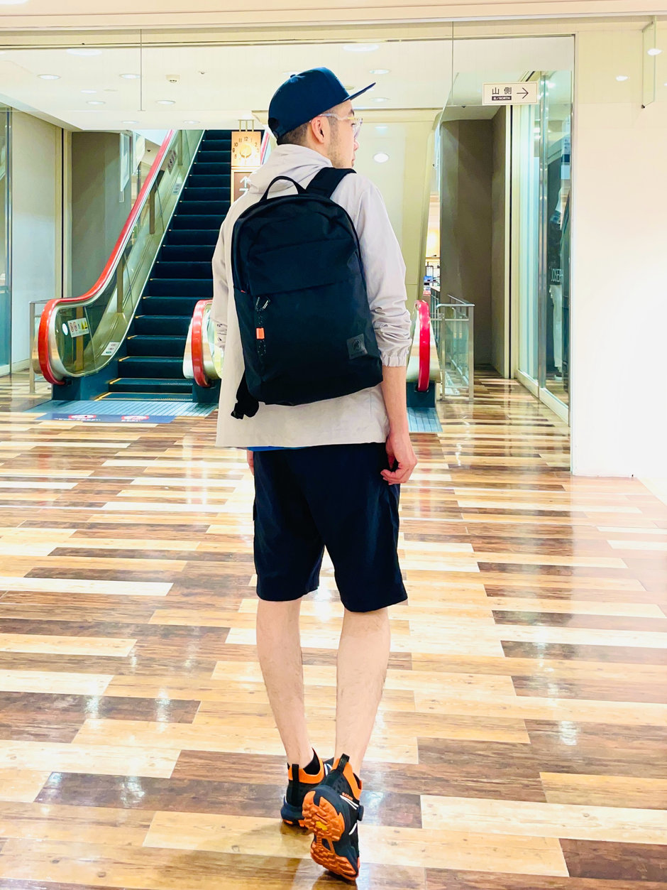 休みの日の爽やか系アウトドアコーデ E!KAWA