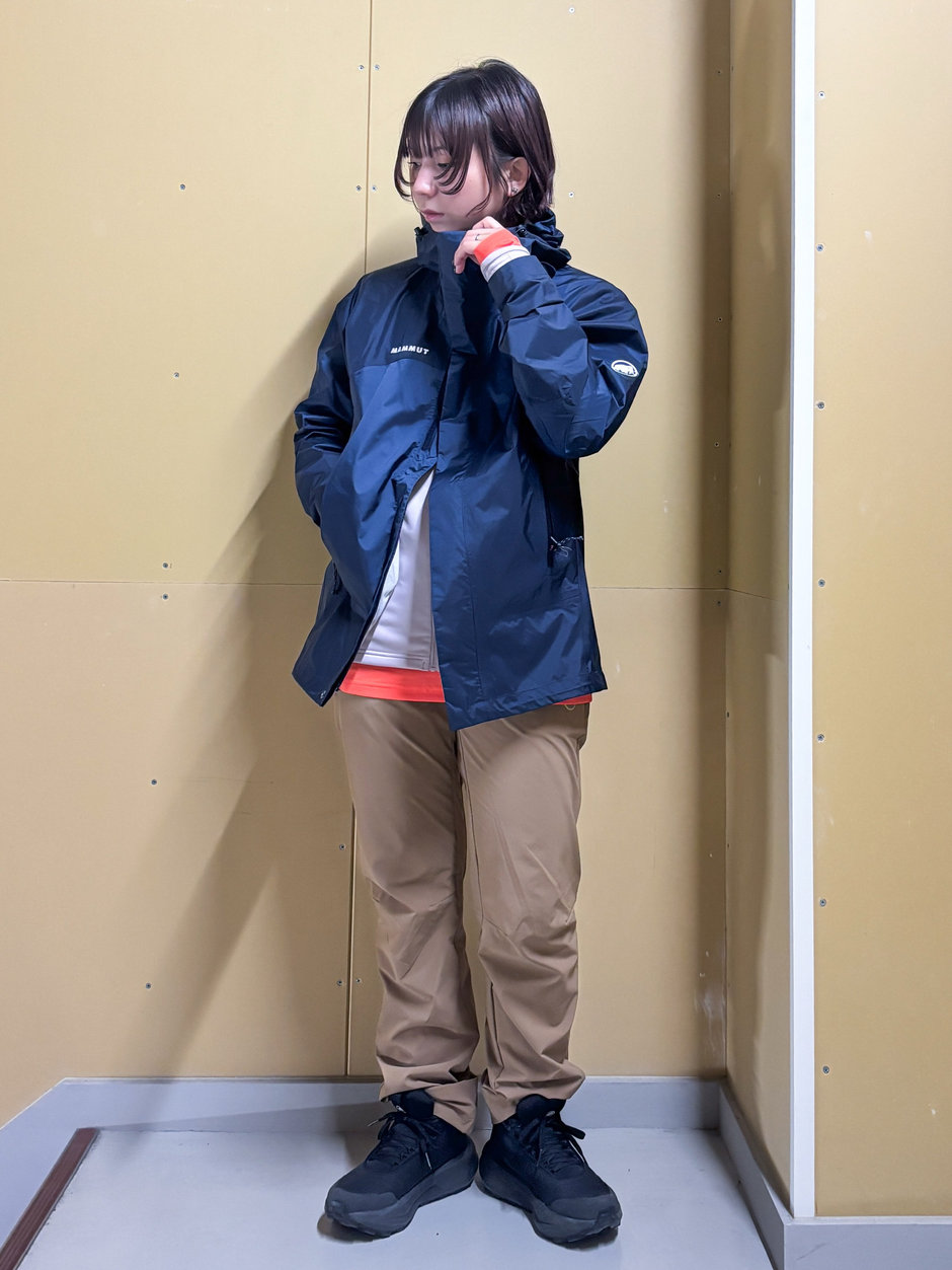 普段使いも、このままハイキングも ほの