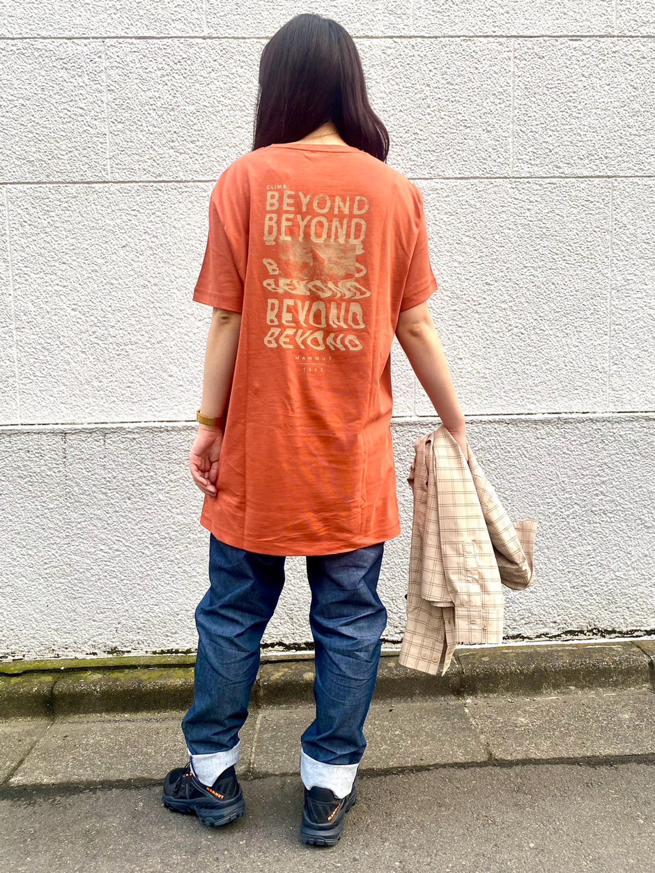 ラフにタウンコーデ aki