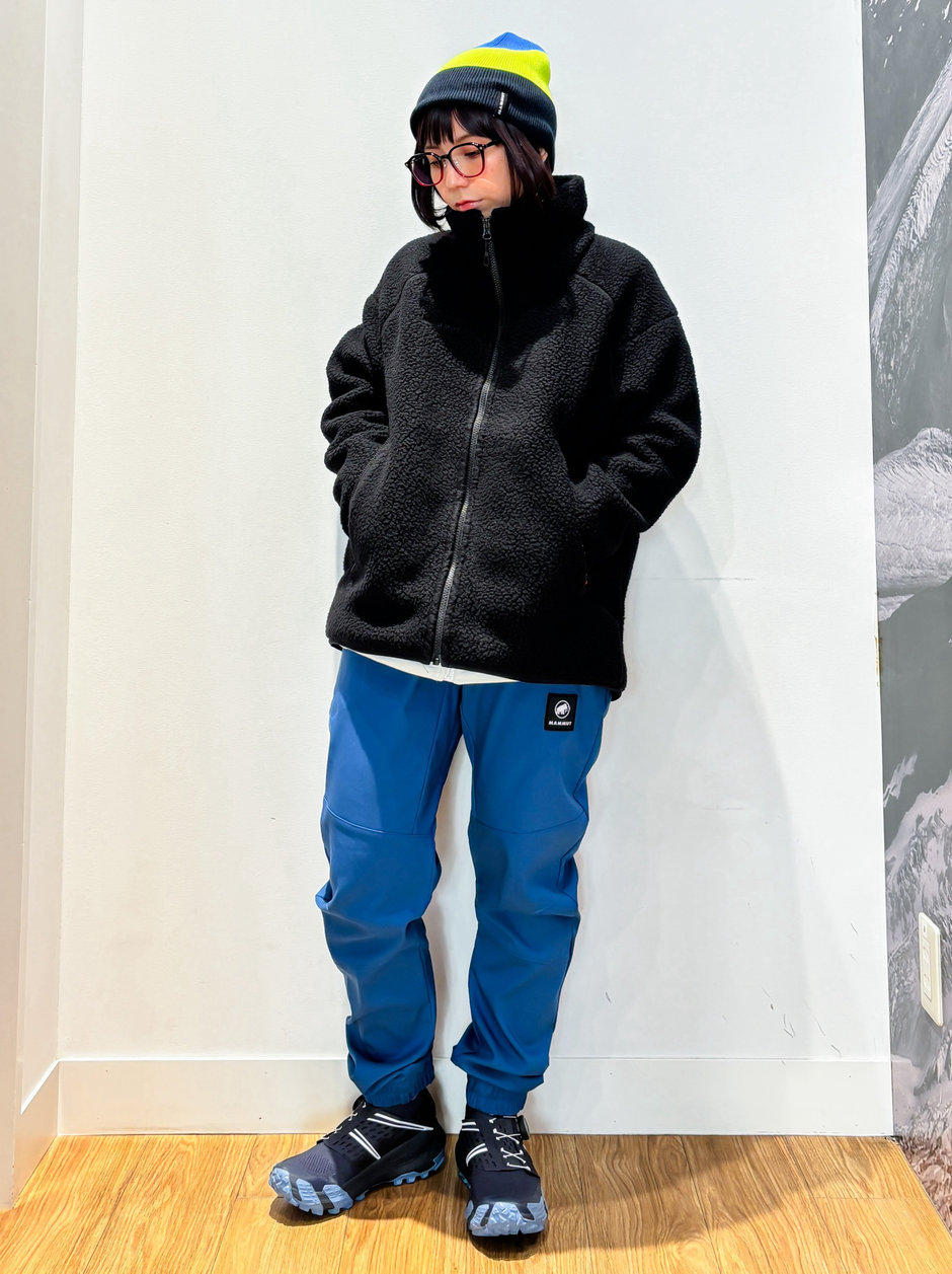 シルエットが可愛いフリースジャケット ほの