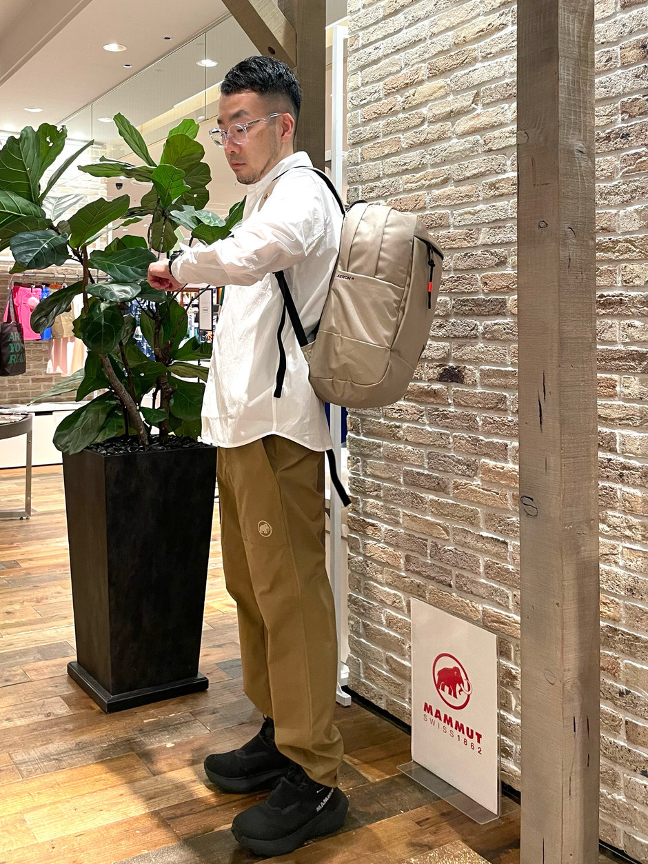 25リットルのバックパックで E!KAWA