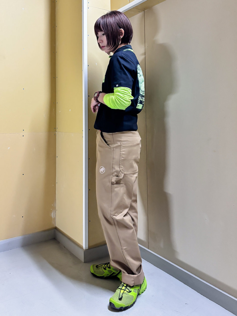 ライムグリーンが主役のコーディネート ほの