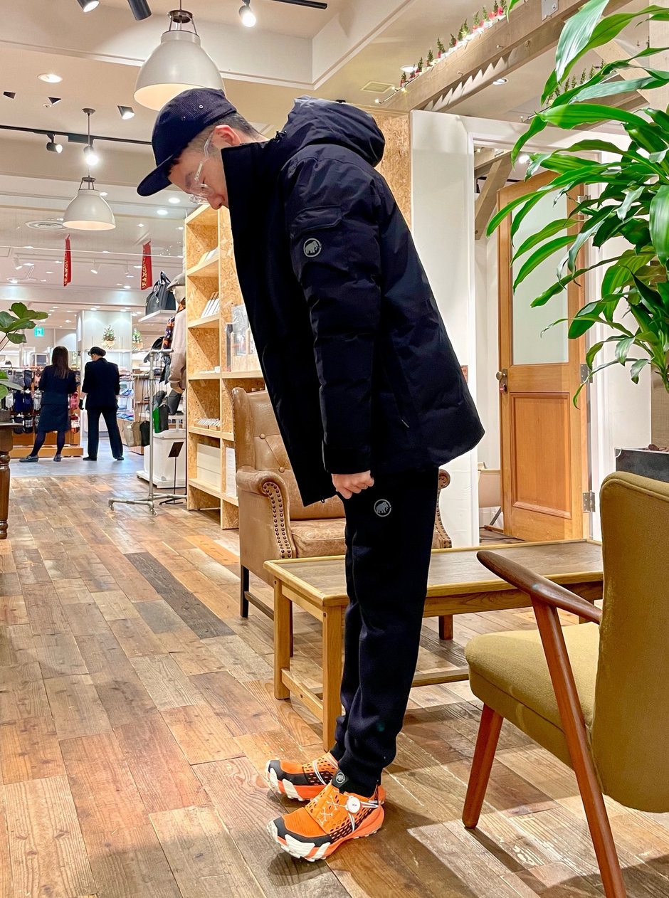 中は薄手のTシャツだけでOKかも？？ E!KAWA