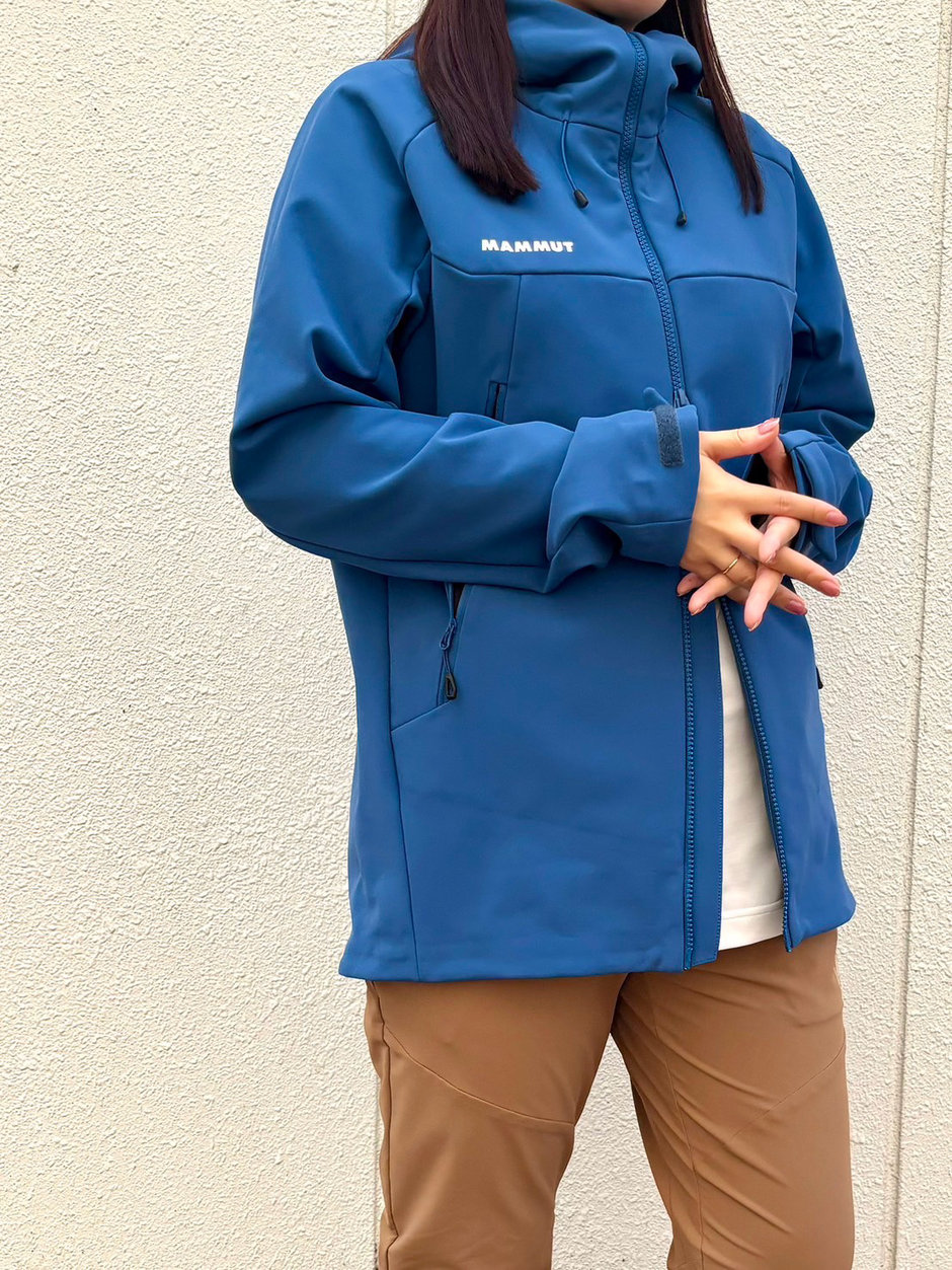 マストバイ！ジャケットコーデ aki