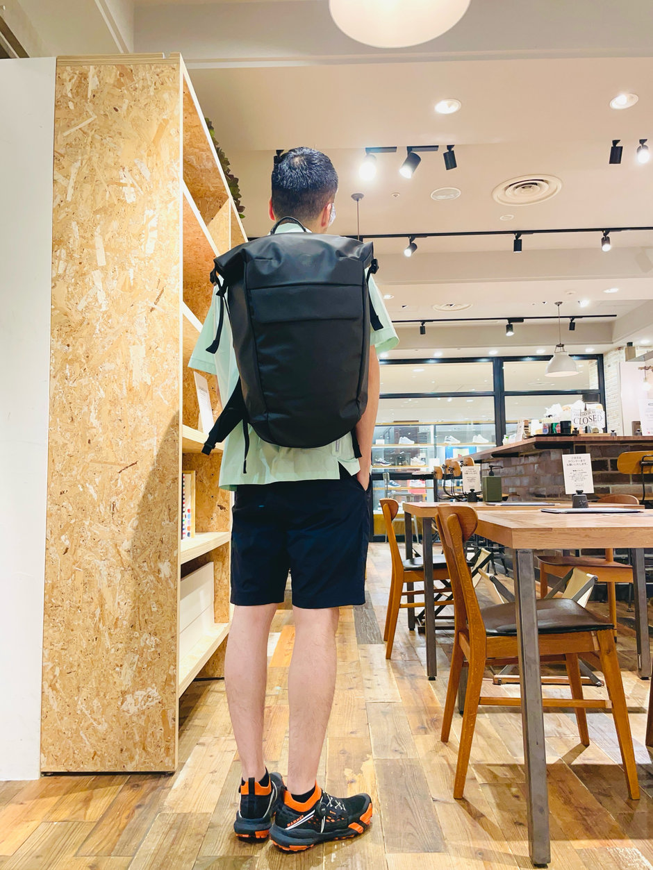 カフェでゆっくり、読書タイム。 E!KAWA