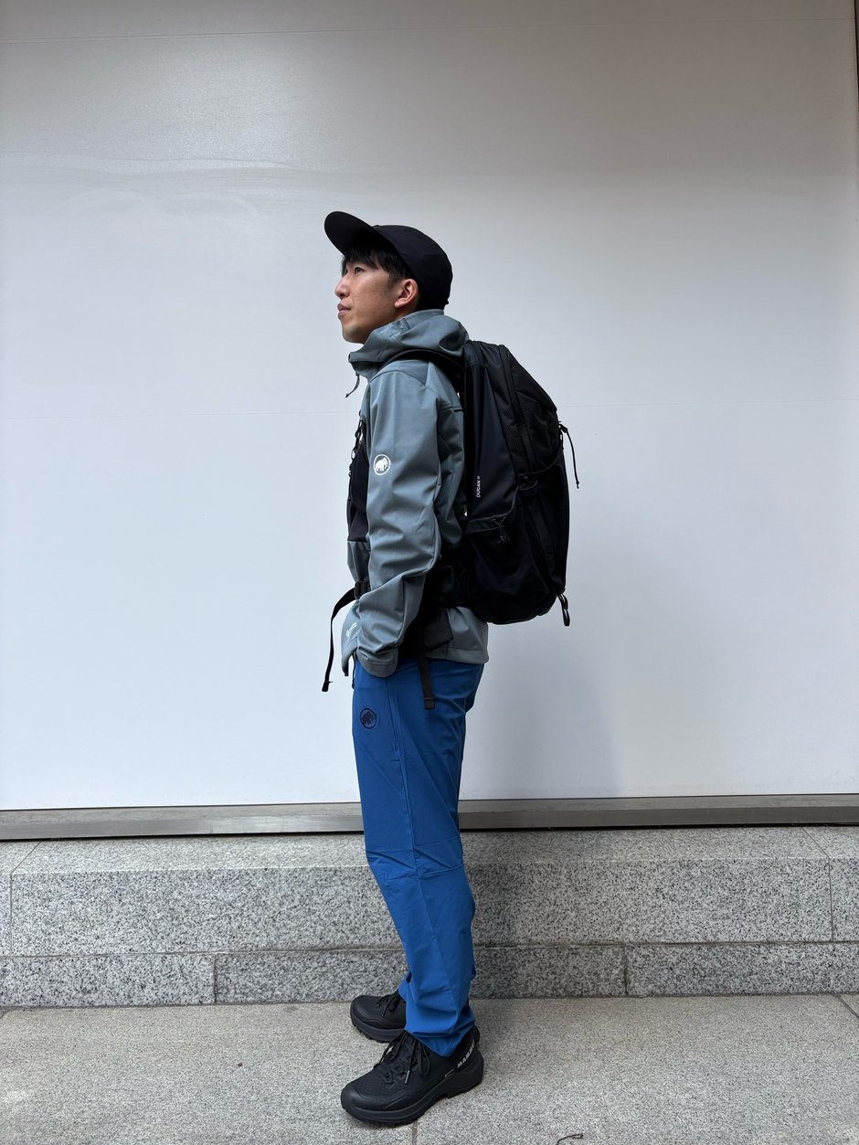 春山トレッキングコーデ Kawamura