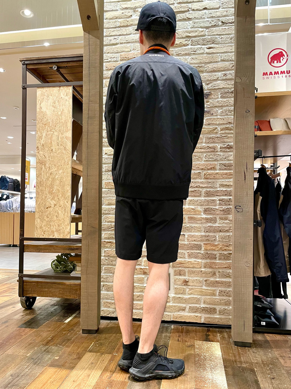 All Black コーデ E!KAWA