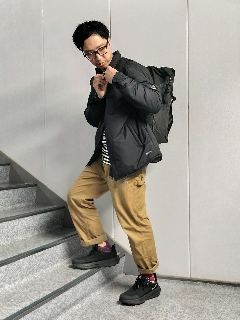 ライトアウターでもレイヤリングにもOK まえちゃん