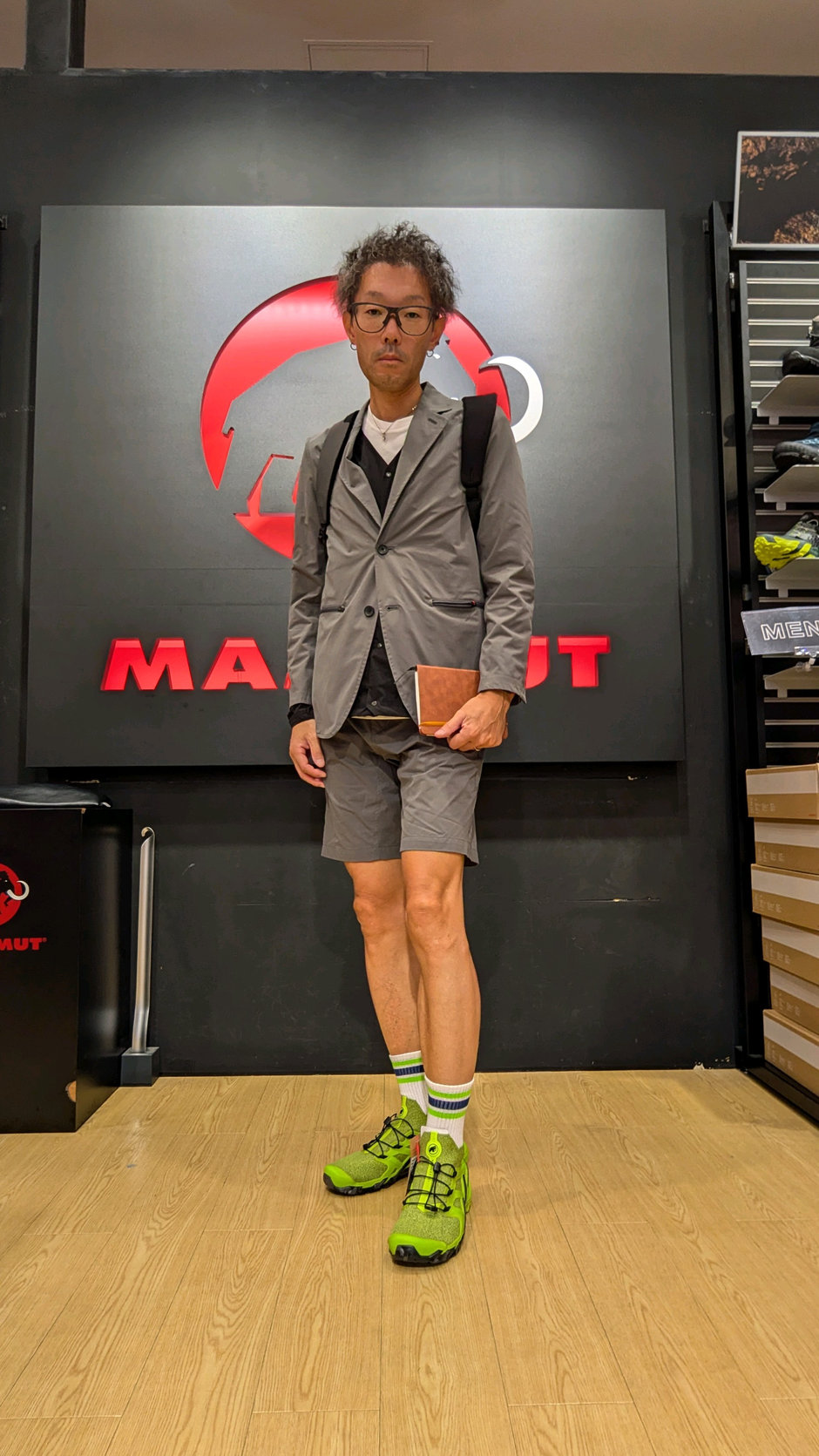 ビジネスコーデ Jin