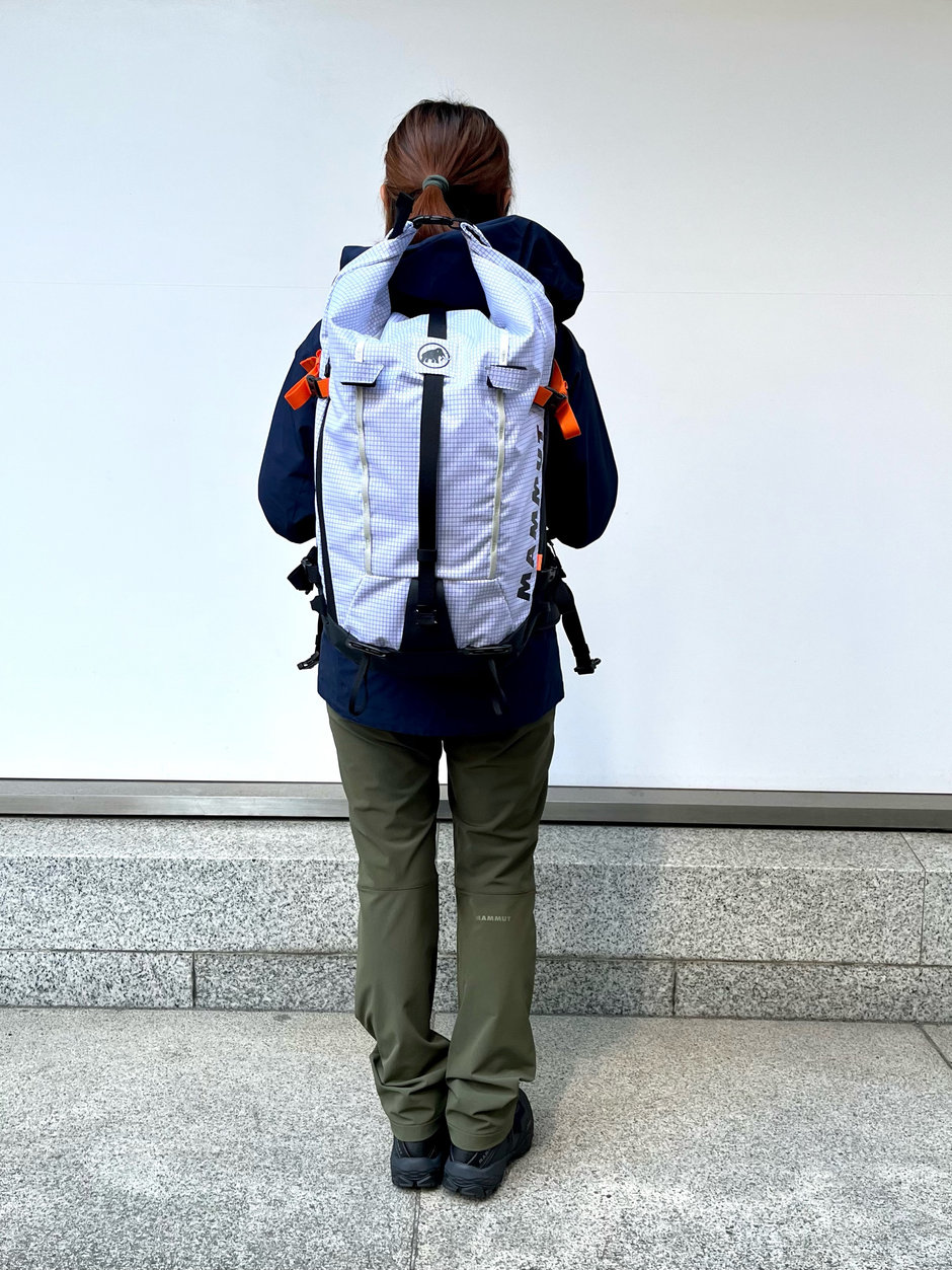 紅葉トレッキングスタイル Ito